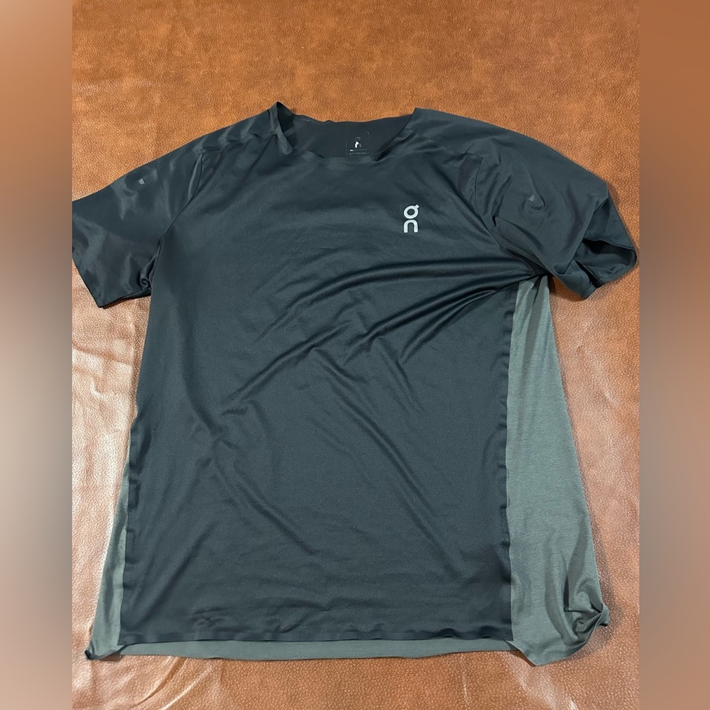 On Cloud Running Shirt